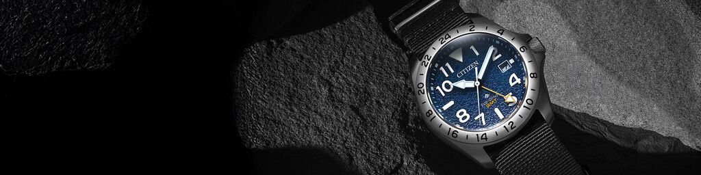 Mettant en vedet la montre Promaster Land GMT , mod&egrave;le BJ7150-09L