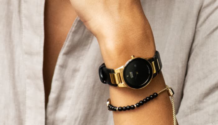 Featuring the Axiom watch model GA1052-04E