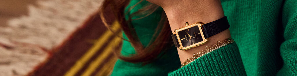 Woman wearing the Dress Classic watch model EM1192-01E
