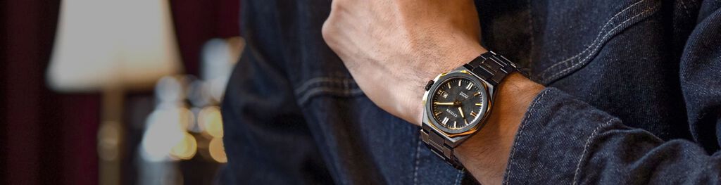 Nouveaut&eacute;s, Mettant en vedet la montre Citizen Series8, mod&egrave;le NB6086-54E