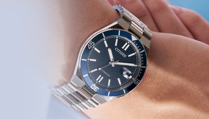 Mettant en vedet la montre  Citizen TSUYOSA Shore , mod&egrave;le EG2691-57D