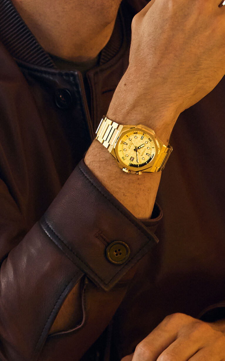 Featuring theSeries8 890 City Lights Watch model NB6062-52P 